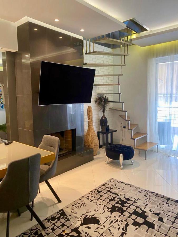 Helen Luxury Loft Design Meisonette-Apartment Атина Екстериор снимка